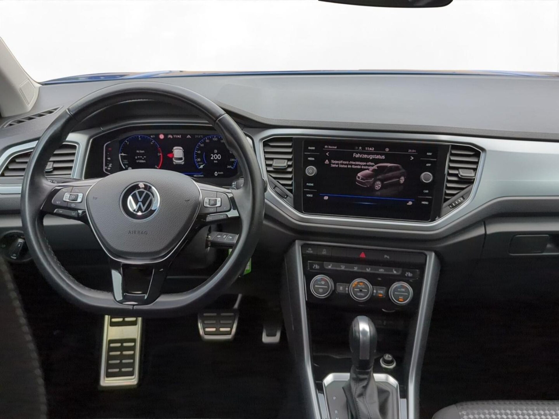 Volkswagen T-Roc Active