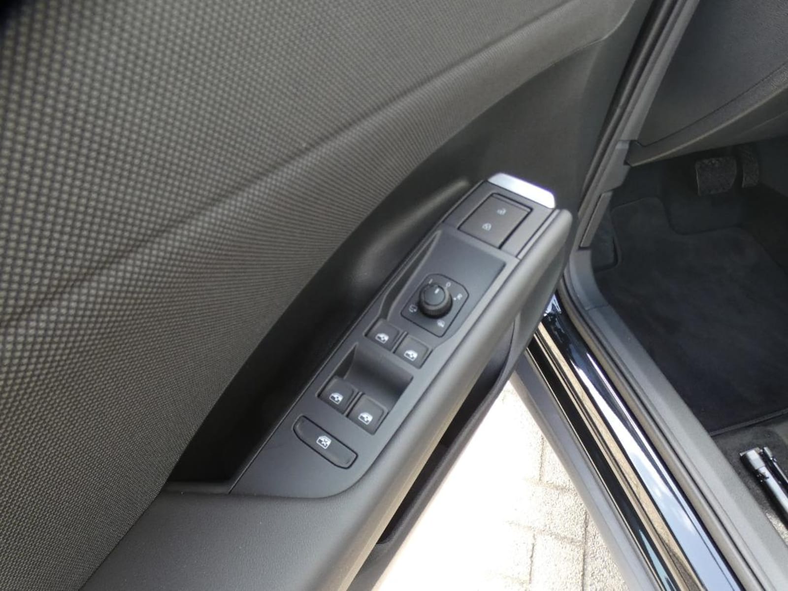 Volkswagen T-Roc – Bild 18
