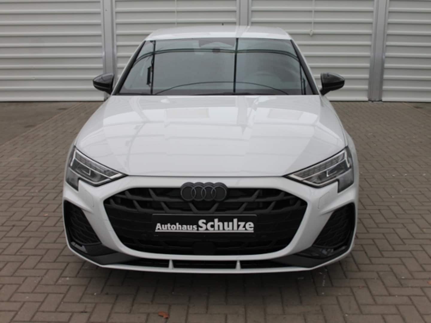 Bild über Audi A3 Sportback TFSI 110 kW S tronic - für weitere Informationen kontaktieren Sie den Audi Partner