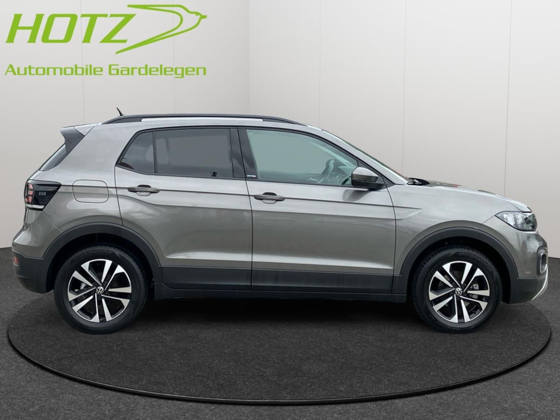 Volkswagen T-Cross United