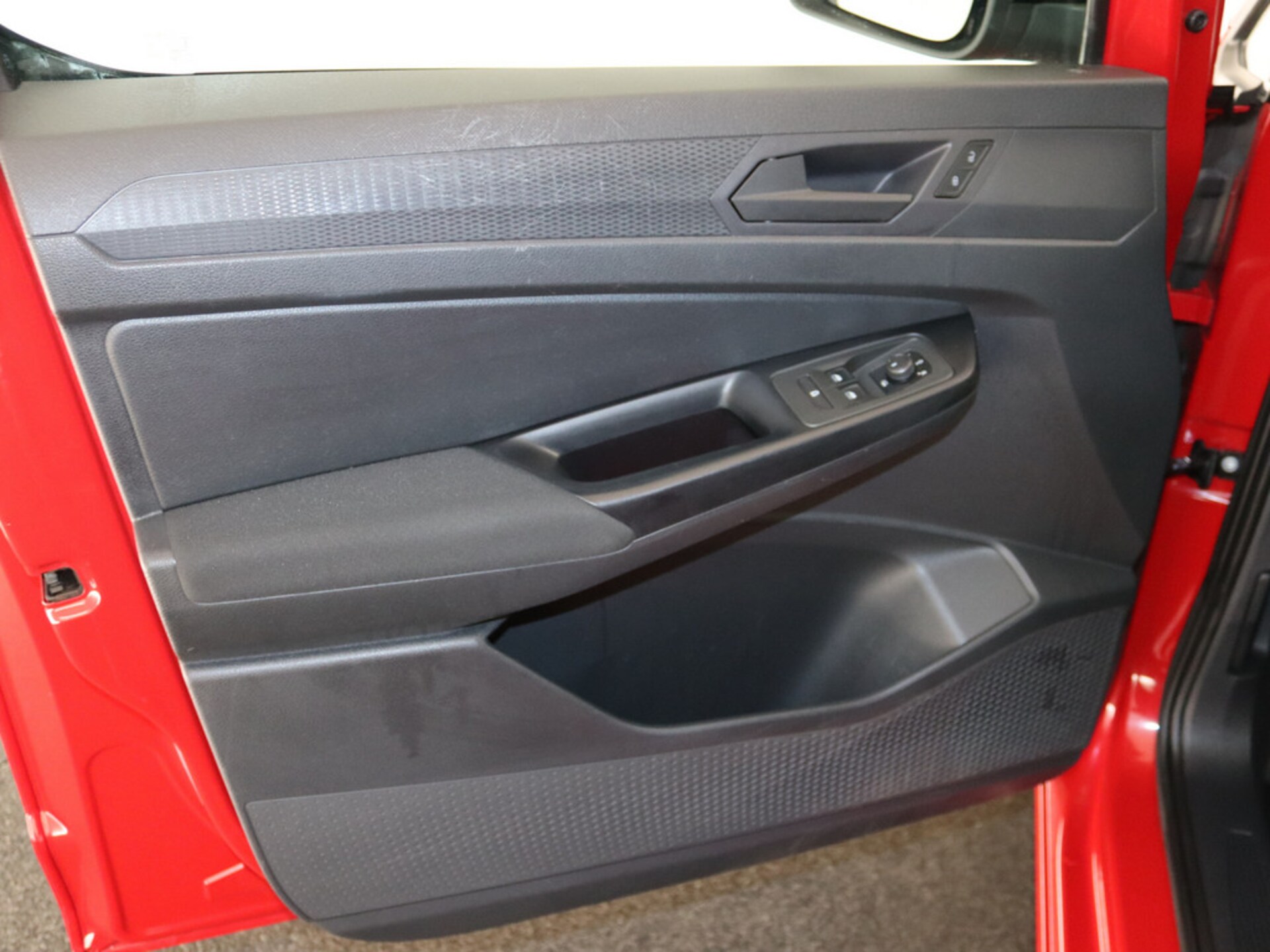 Volkswagen Caddy Basis-Modell