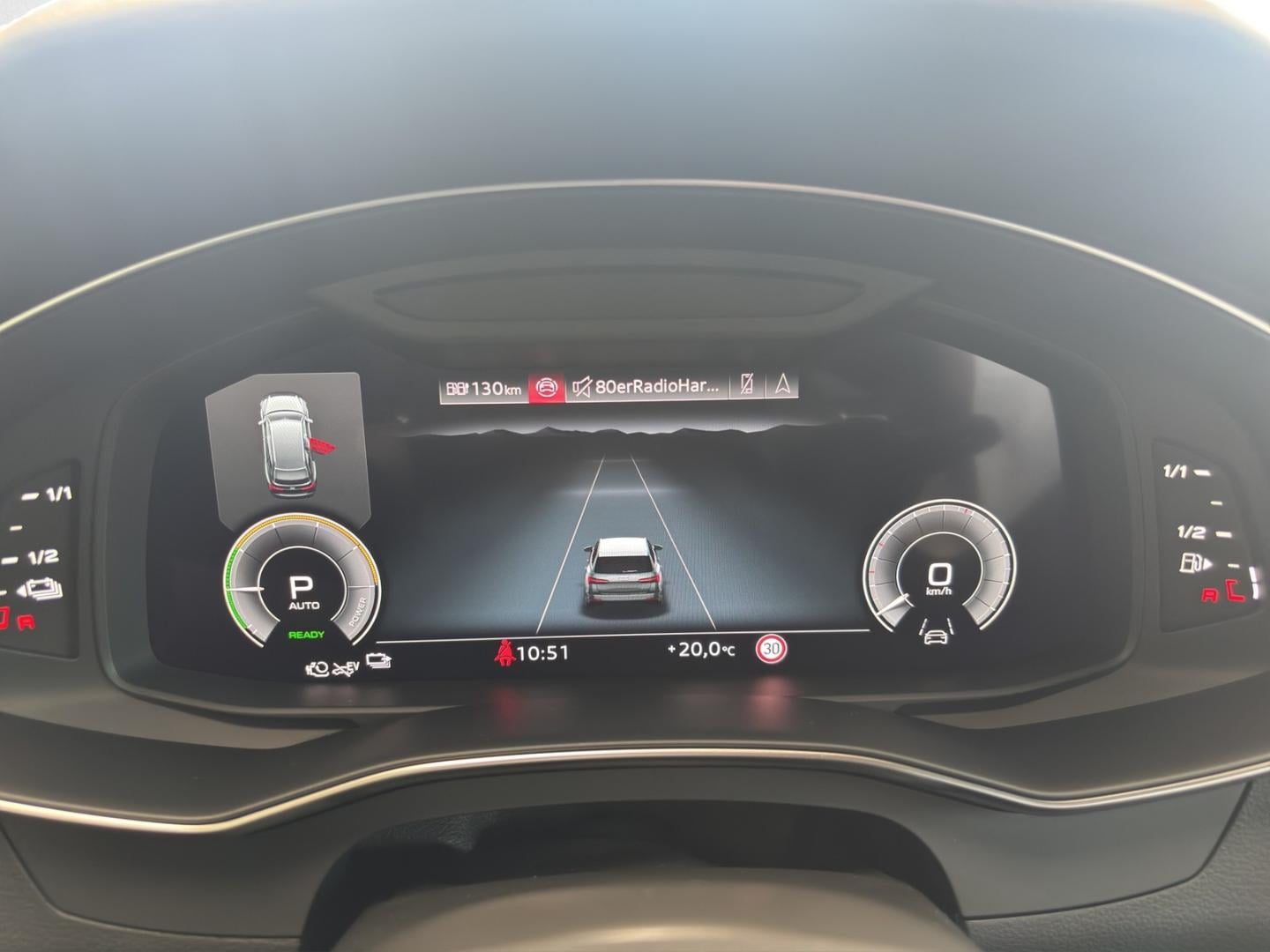 Bild über Audi A6 Avant TFSI e S line 50 TFSI e quattro S tronic - für weitere Informationen kontaktieren Sie den Audi Partner