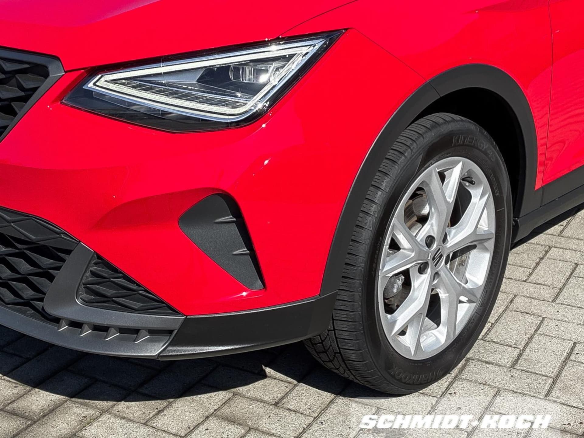 SEAT Arona FR