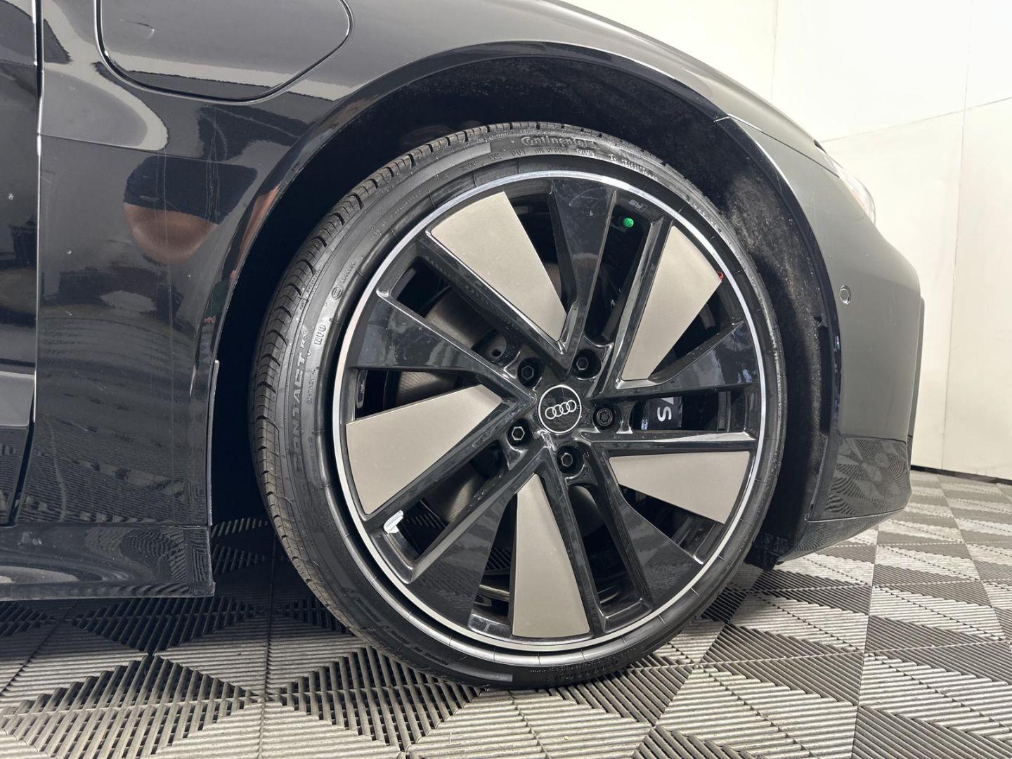 2026 Audi S e-tron GT Premium Plus - Photo 9