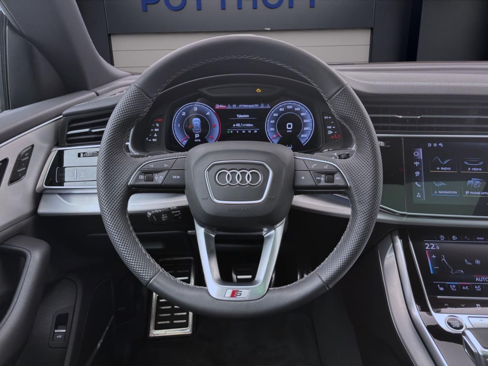 Audi Q8 SUV