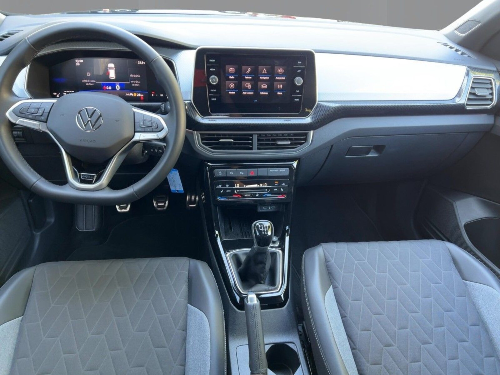Volkswagen T-Cross – Bild 11