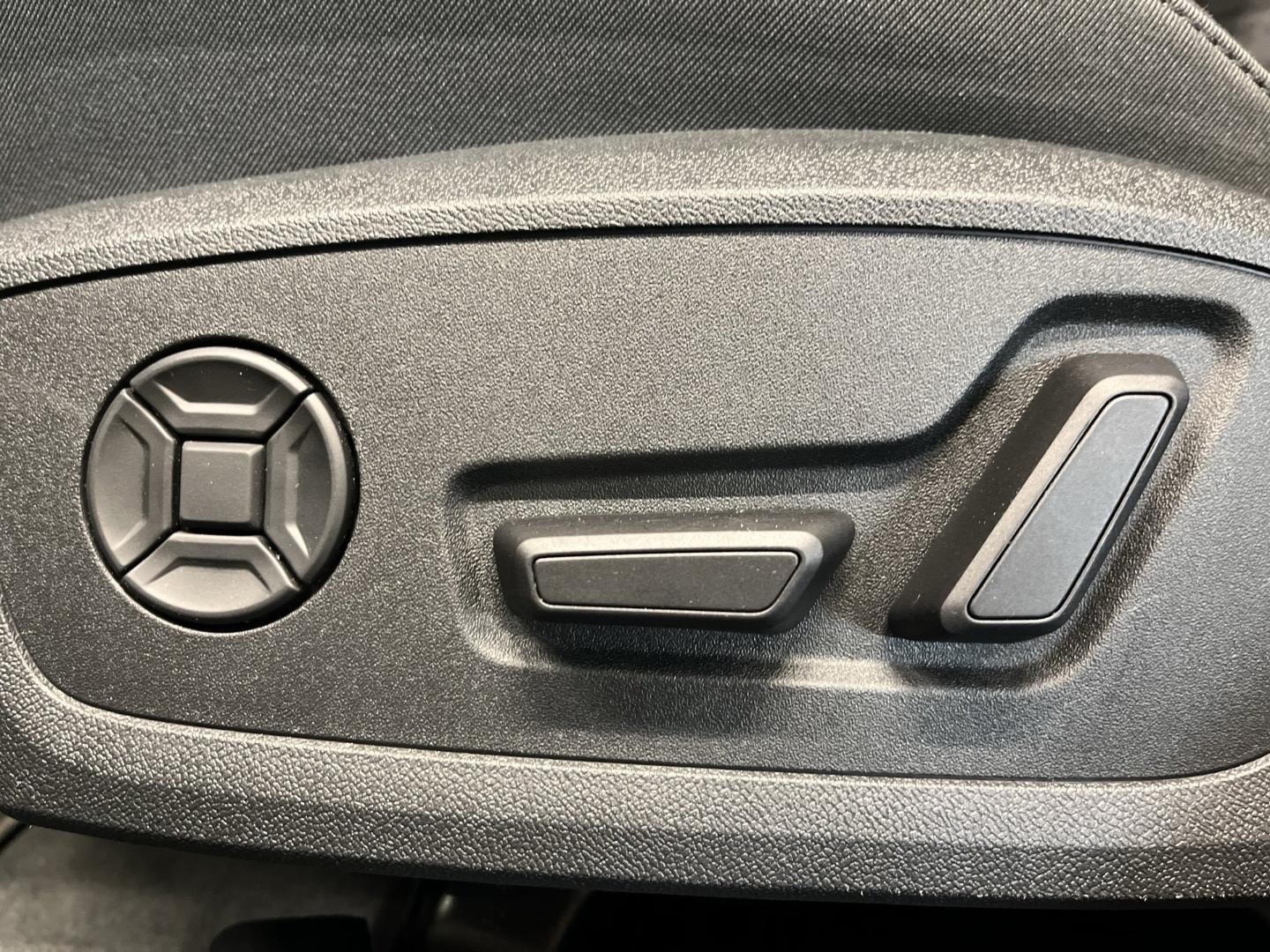 Bild über Audi A6 Avant TFSI 150 kW S tronic - für weitere Informationen kontaktieren Sie den Audi Partner