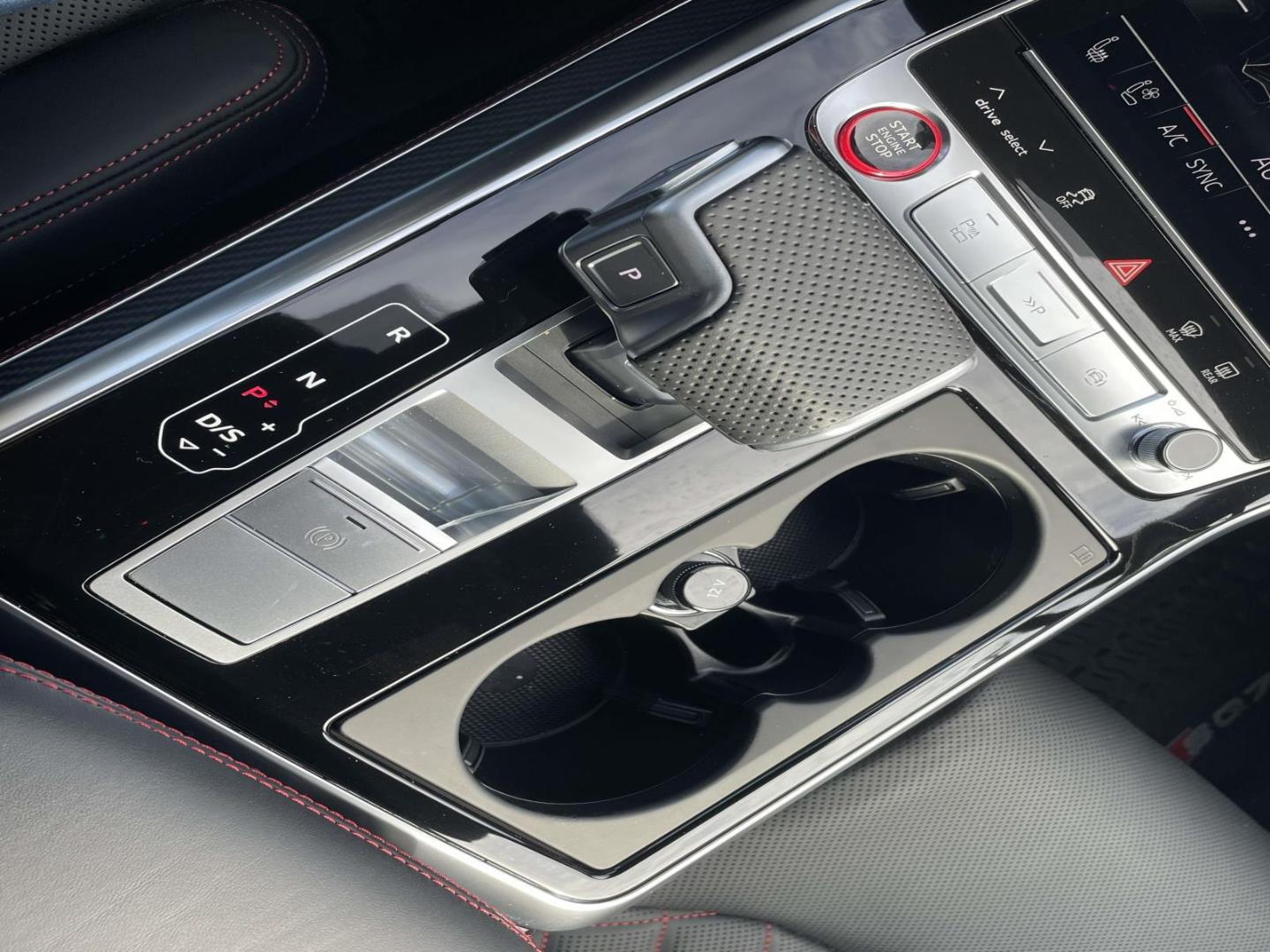 2026 Audi SQ7 Prestige - Photo 30