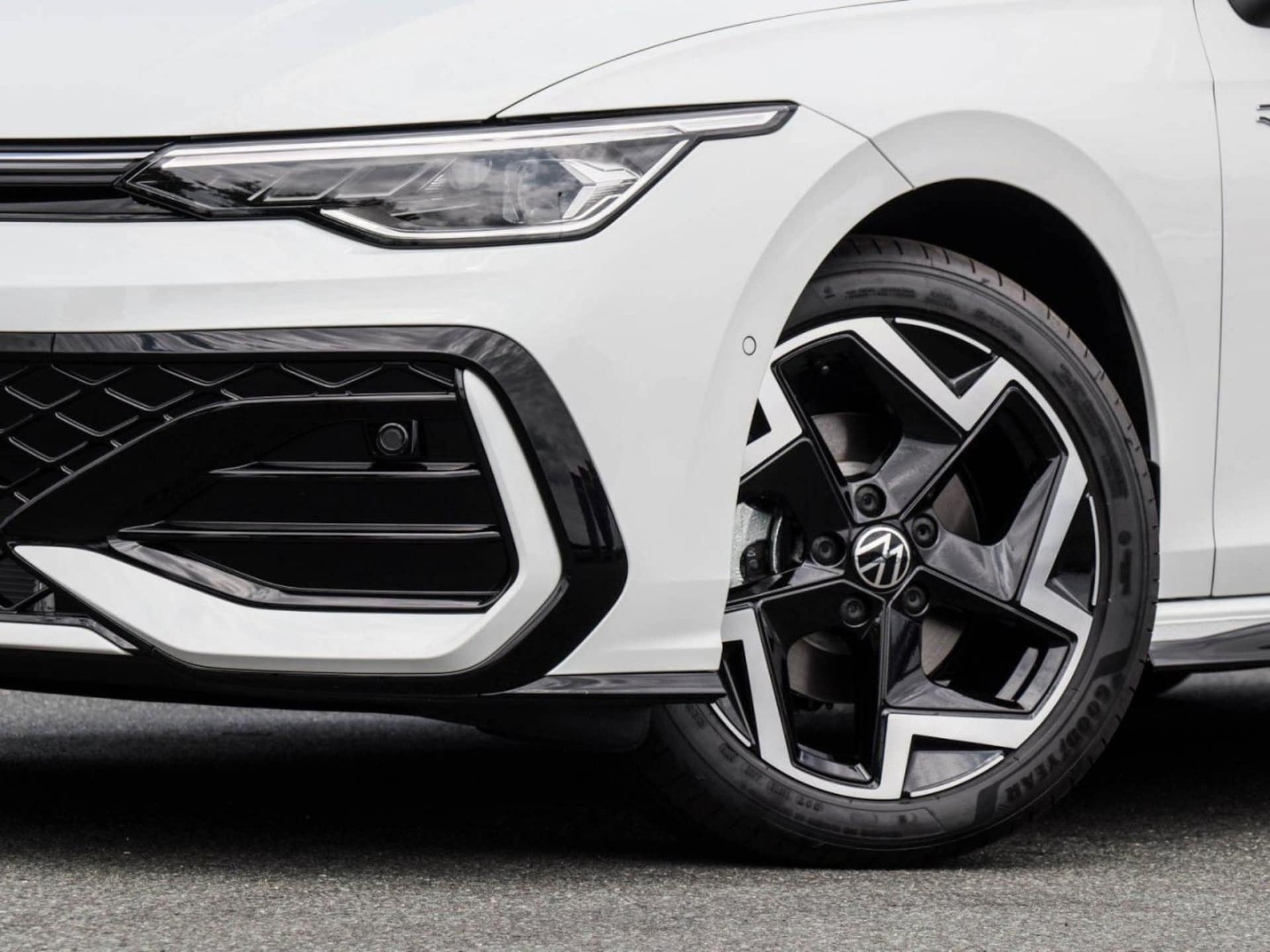Volkswagen Golf Variant R-Line