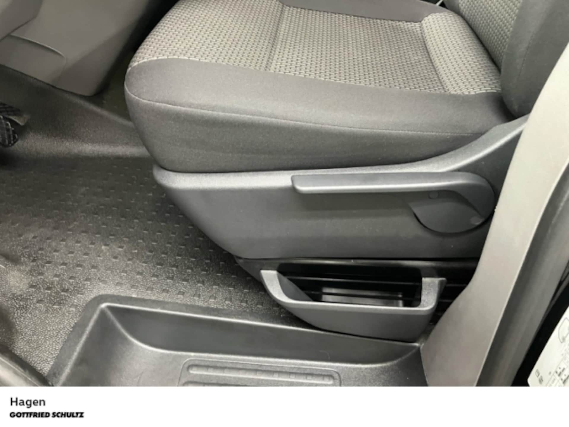 Volkswagen T6.1 Transporter Kombi kurzer Radstand