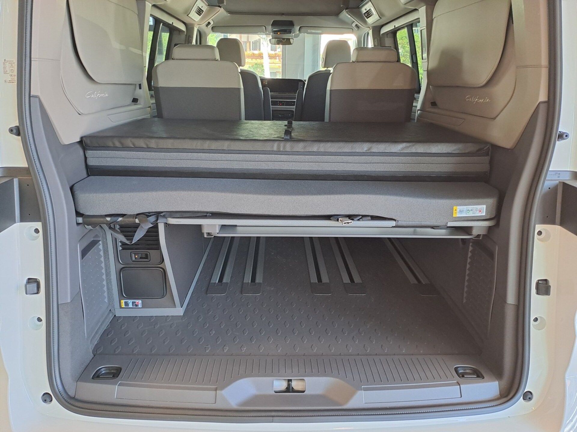 Volkswagen California Beach Tour