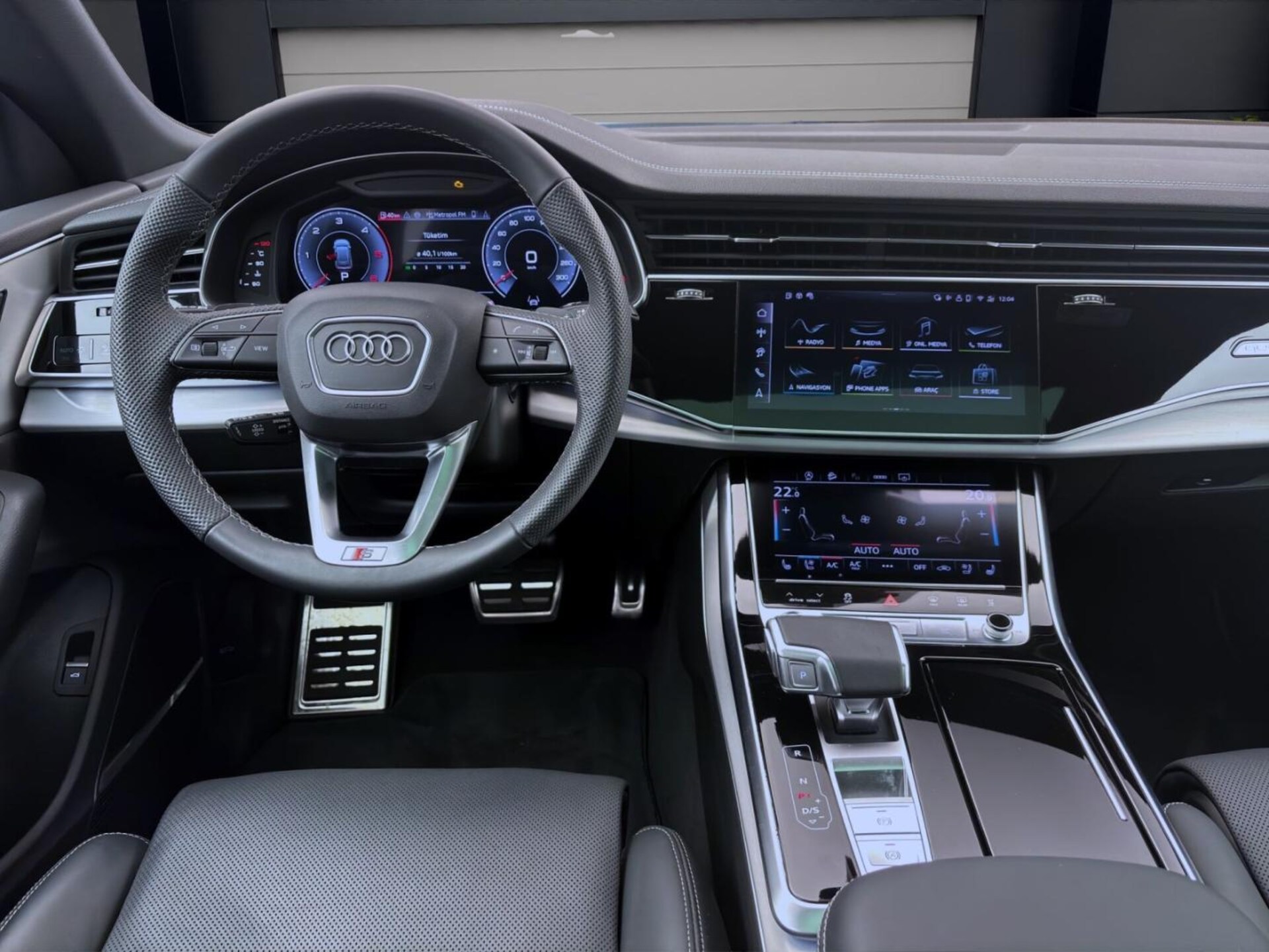 Audi Q8 SUV