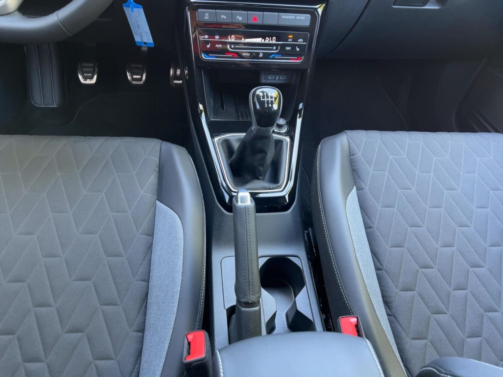 Volkswagen T-Cross – Bild 12