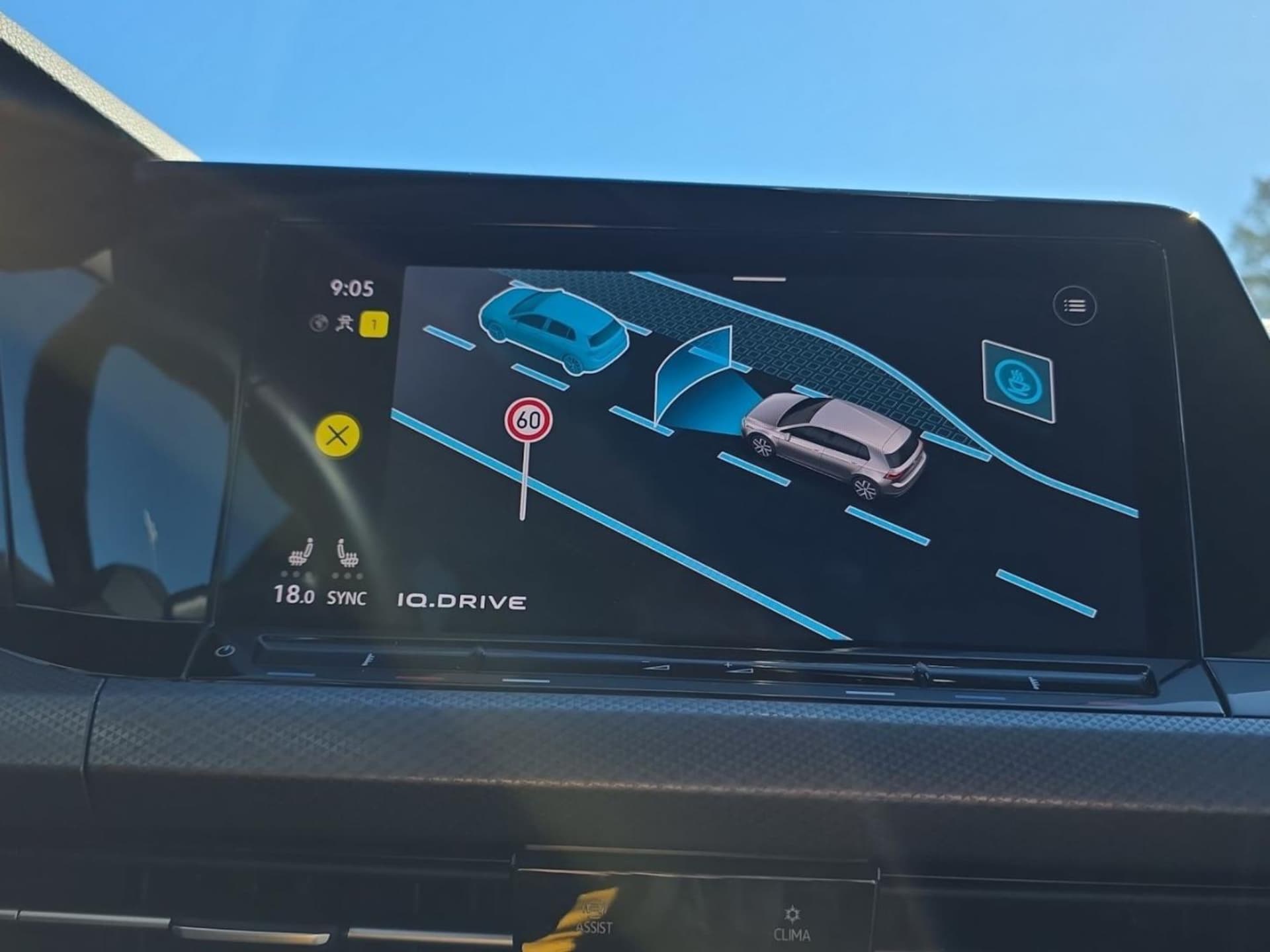 Volkswagen Golf Active