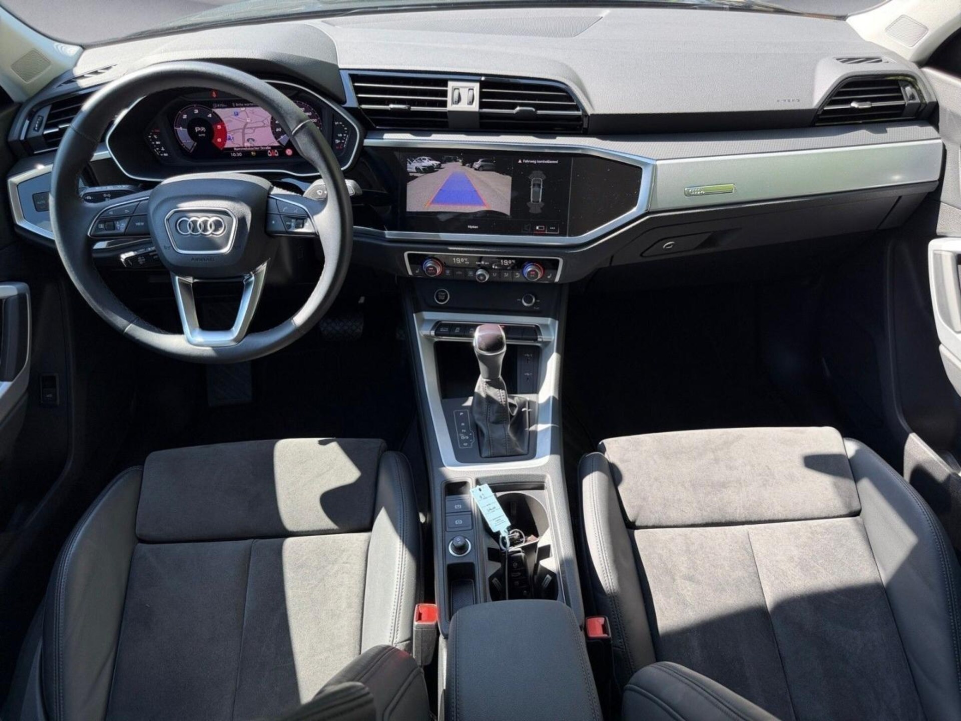 Audi Q3 Sportback S line