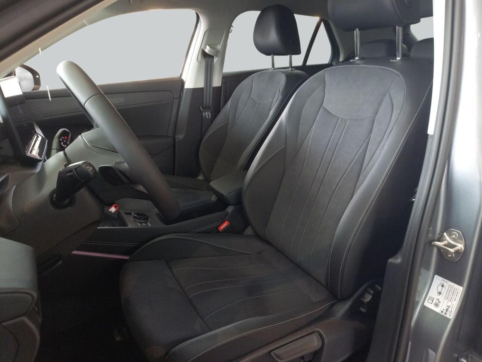 Volkswagen T-Roc – Bild 11