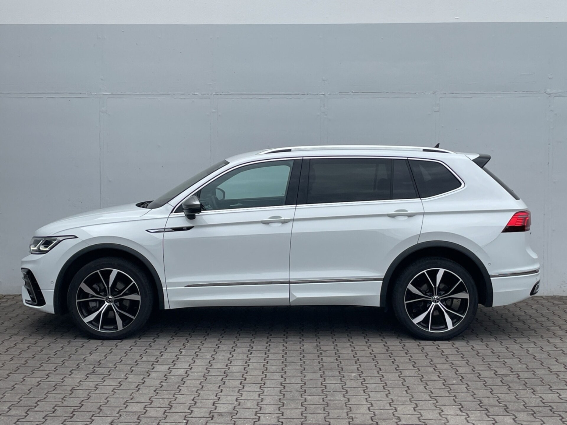 Volkswagen Tiguan Allspace R-Line