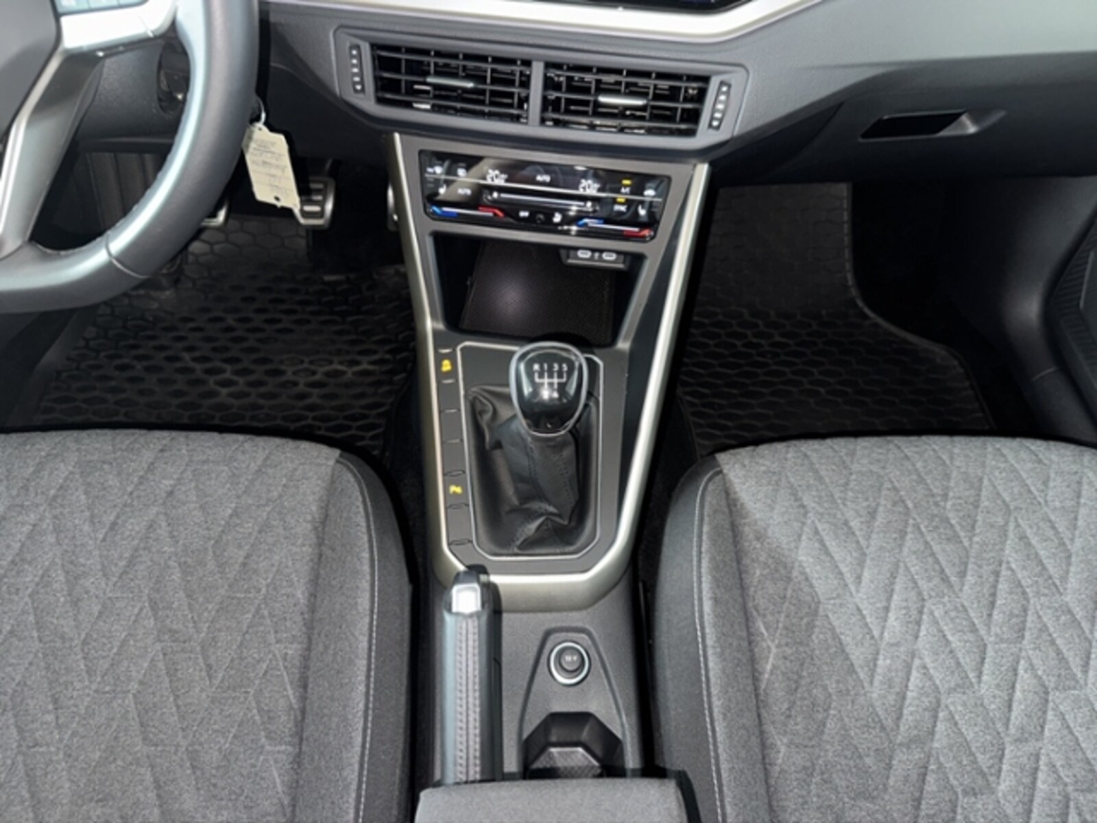 Volkswagen Polo – Bild 19