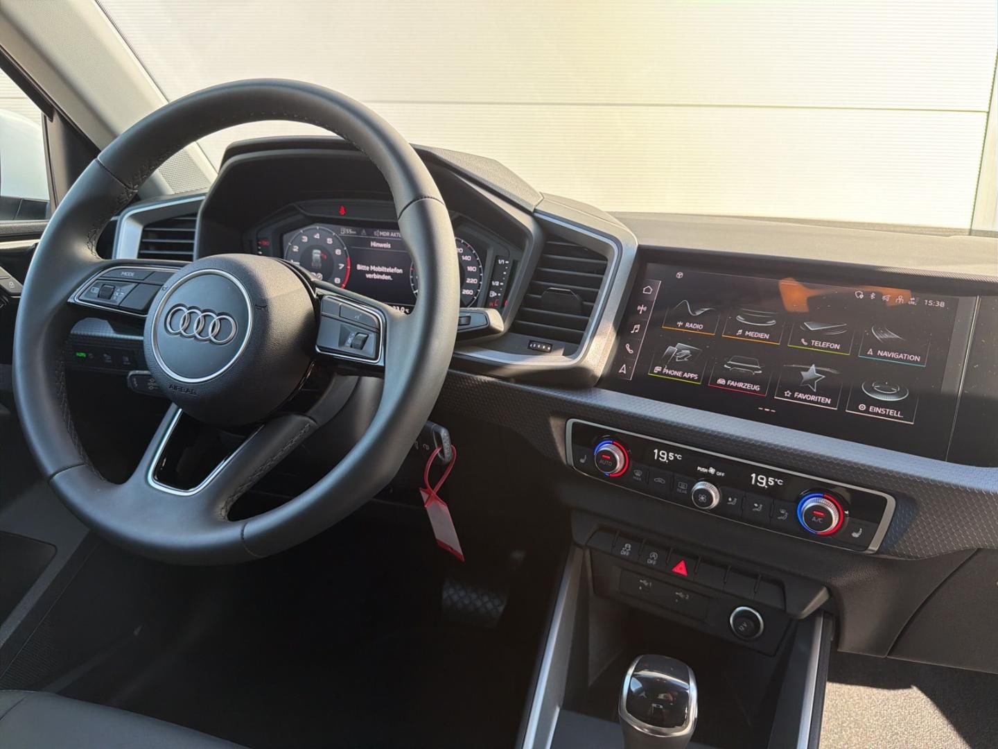 Bild über Audi A1 Sportback advanced 30 TFSI S tronic - für weitere Informationen kontaktieren Sie den Audi Partner