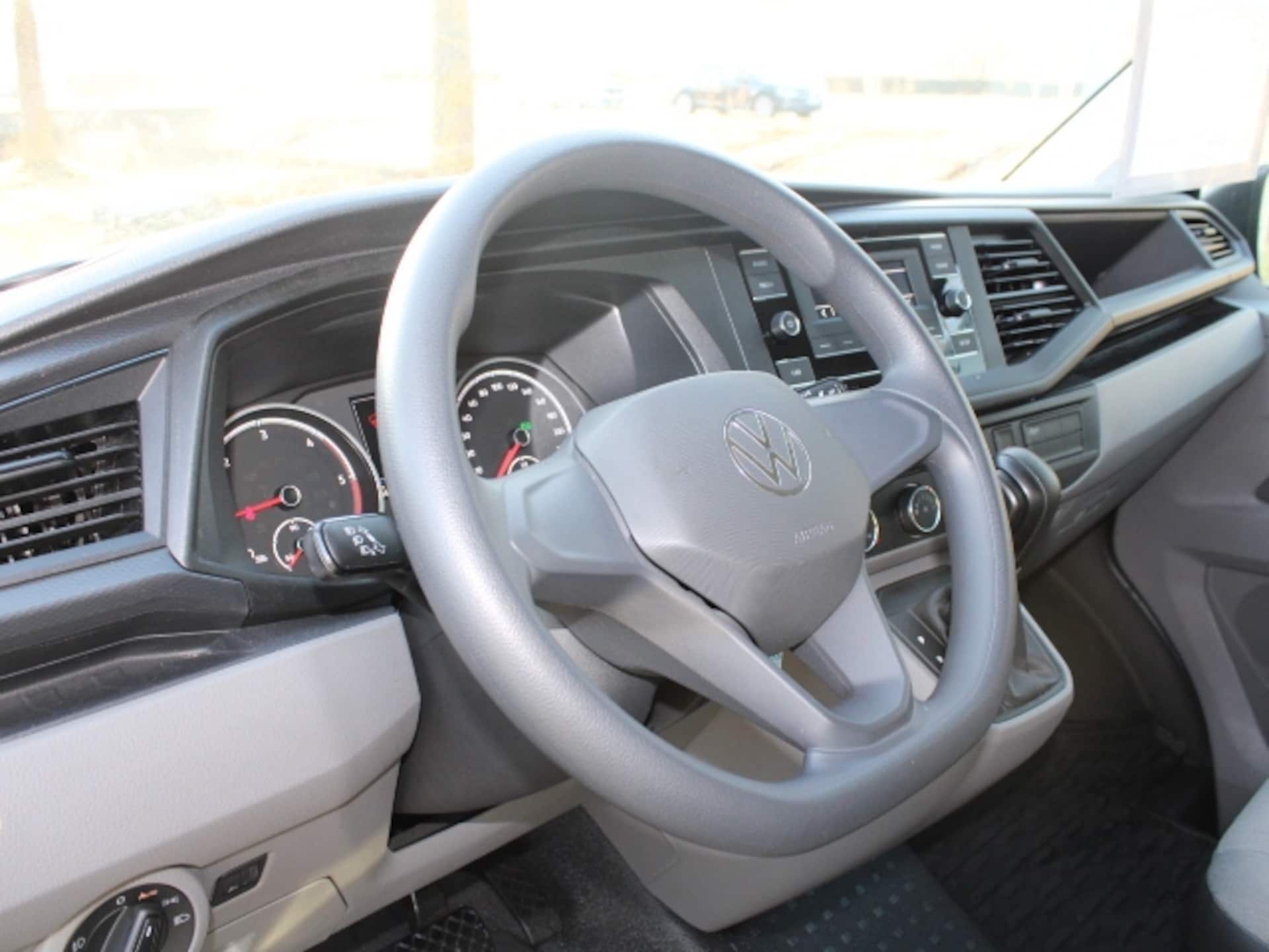 Volkswagen T6.1 Transporter Pritschenwagen Einzelkabine