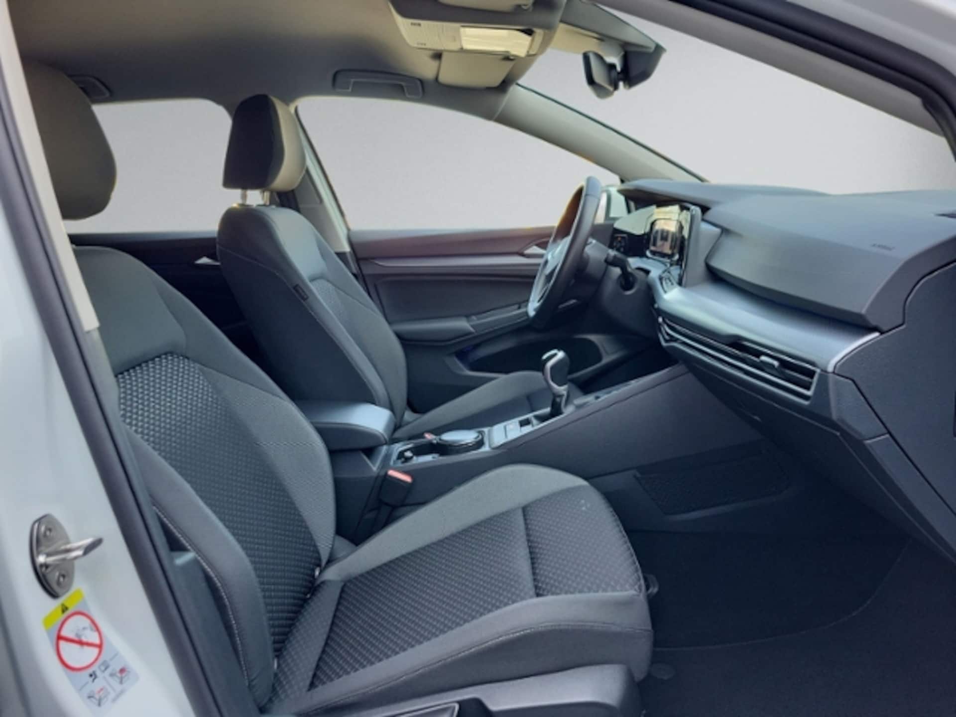Volkswagen Golf Active