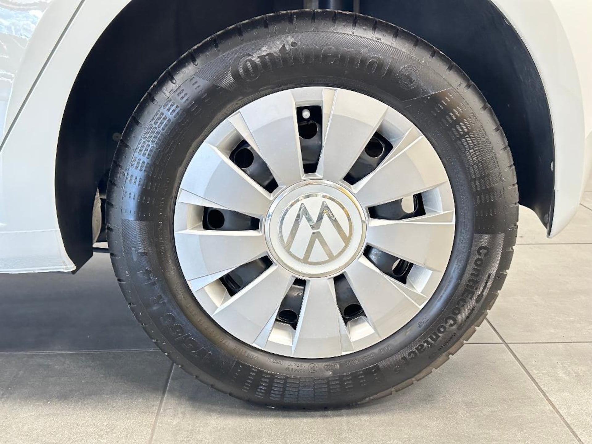 Volkswagen up! move up!