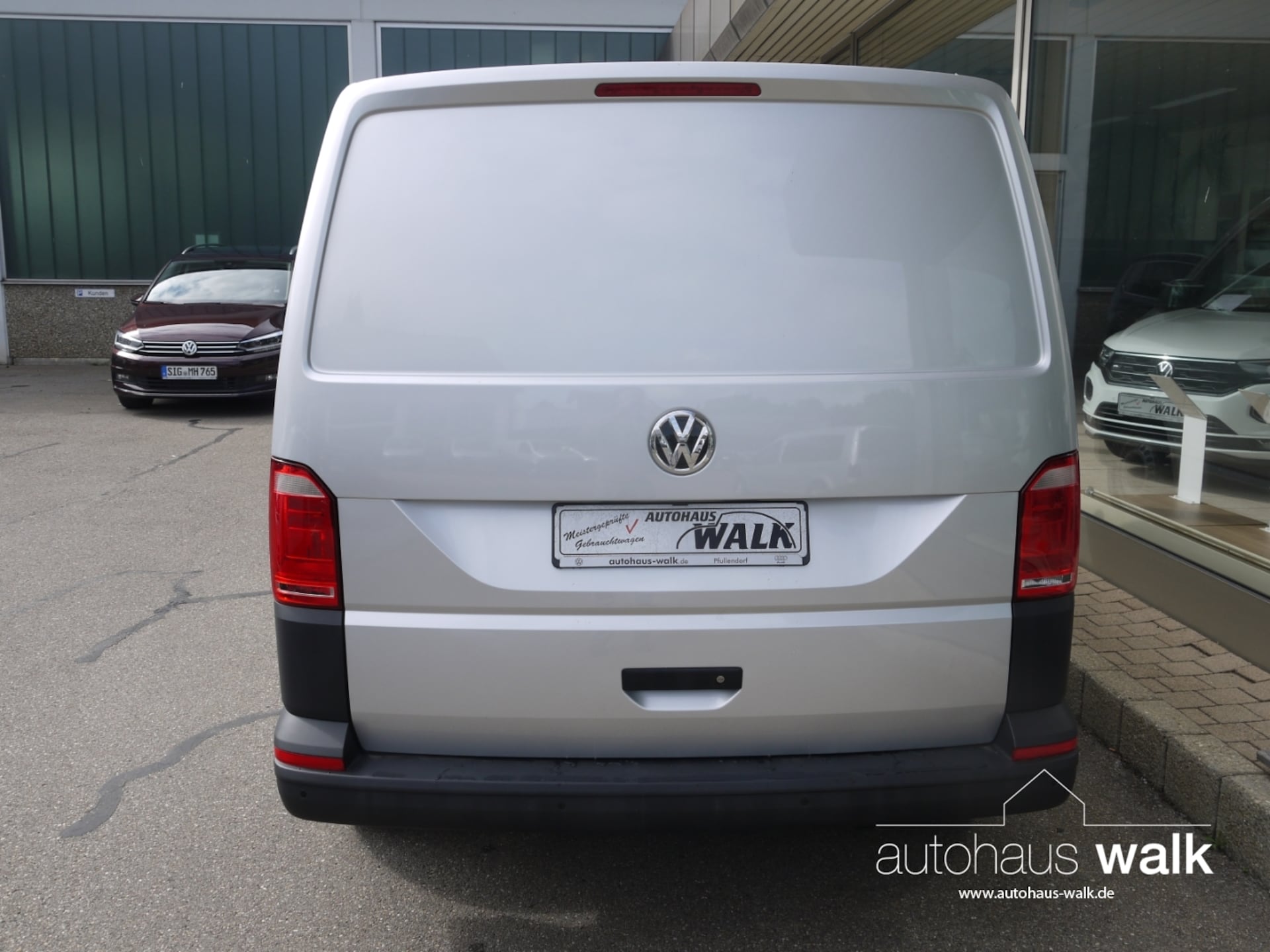 Volkswagen T6 Transporter Kasten langer Radstand