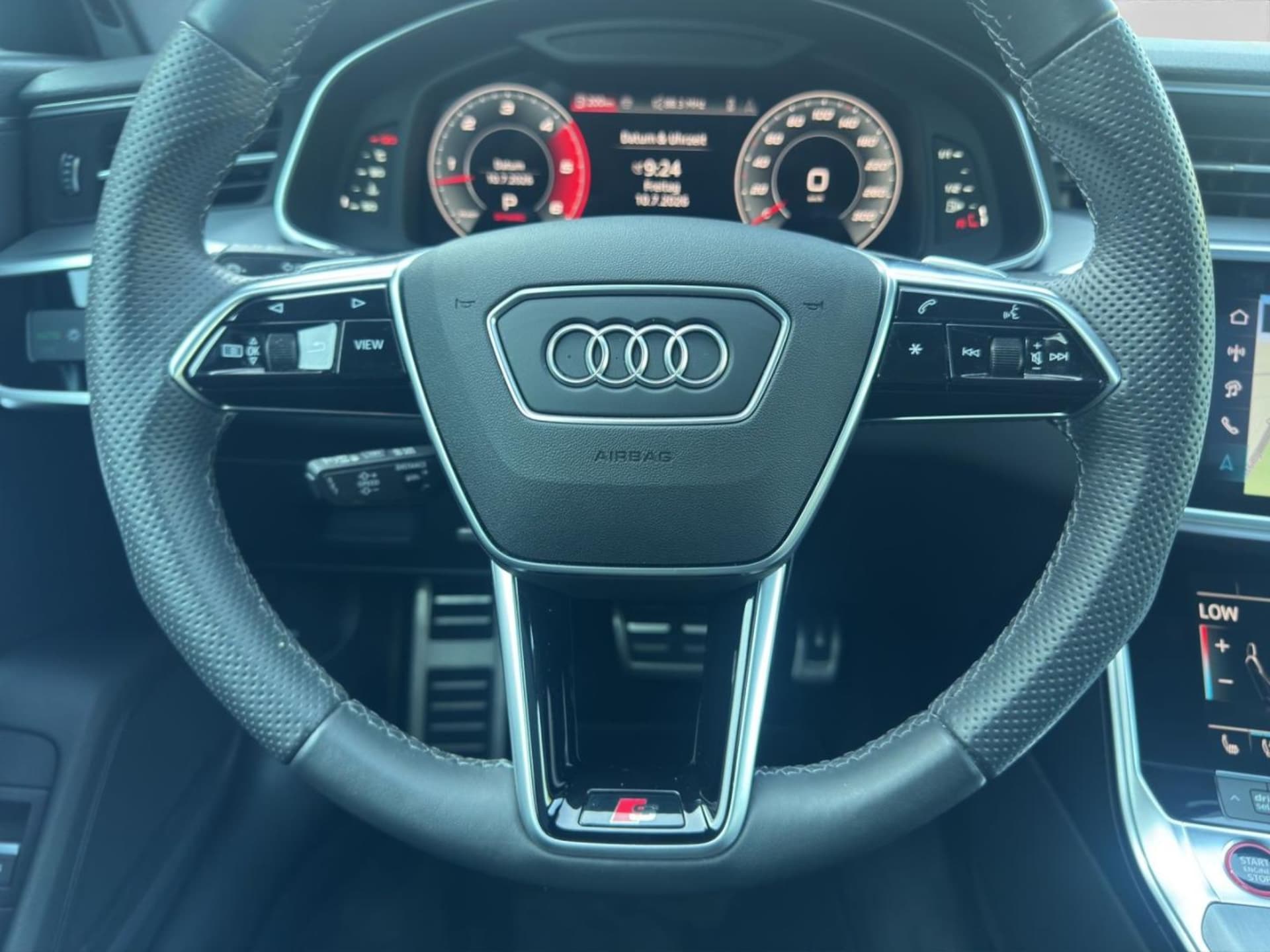 Audi S6 Avant
