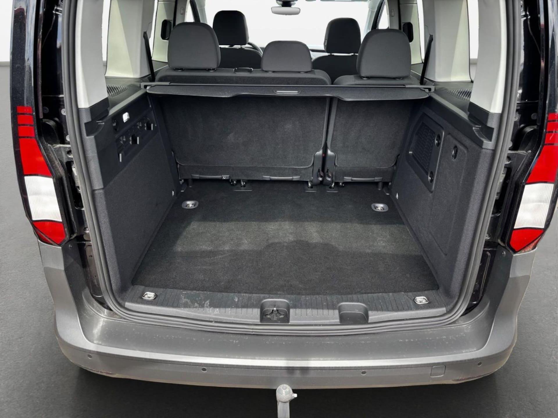 Volkswagen Caddy Basis-Modell