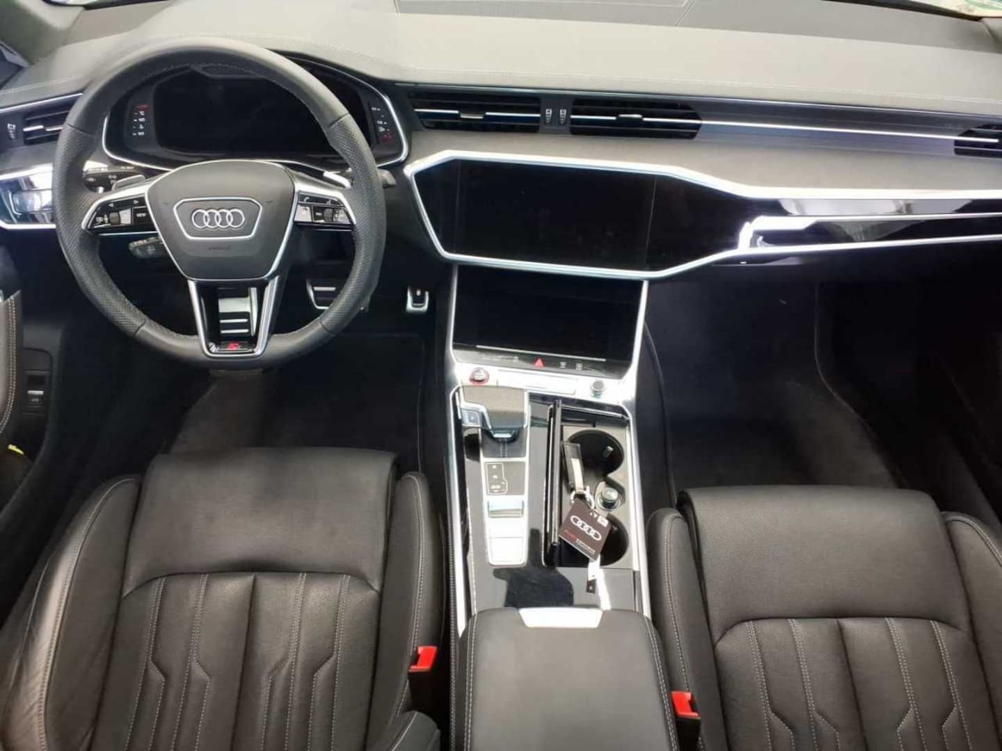 Bild über Audi S6 Limousine TDI quattro tiptronic - für weitere Informationen kontaktieren Sie den Audi Partner