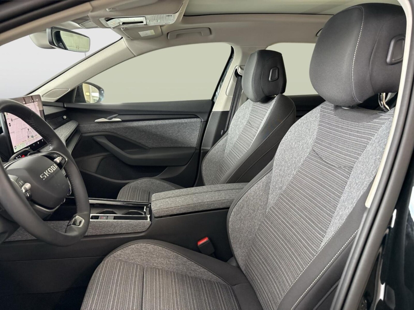 Škoda Superb Combi – Bild 10