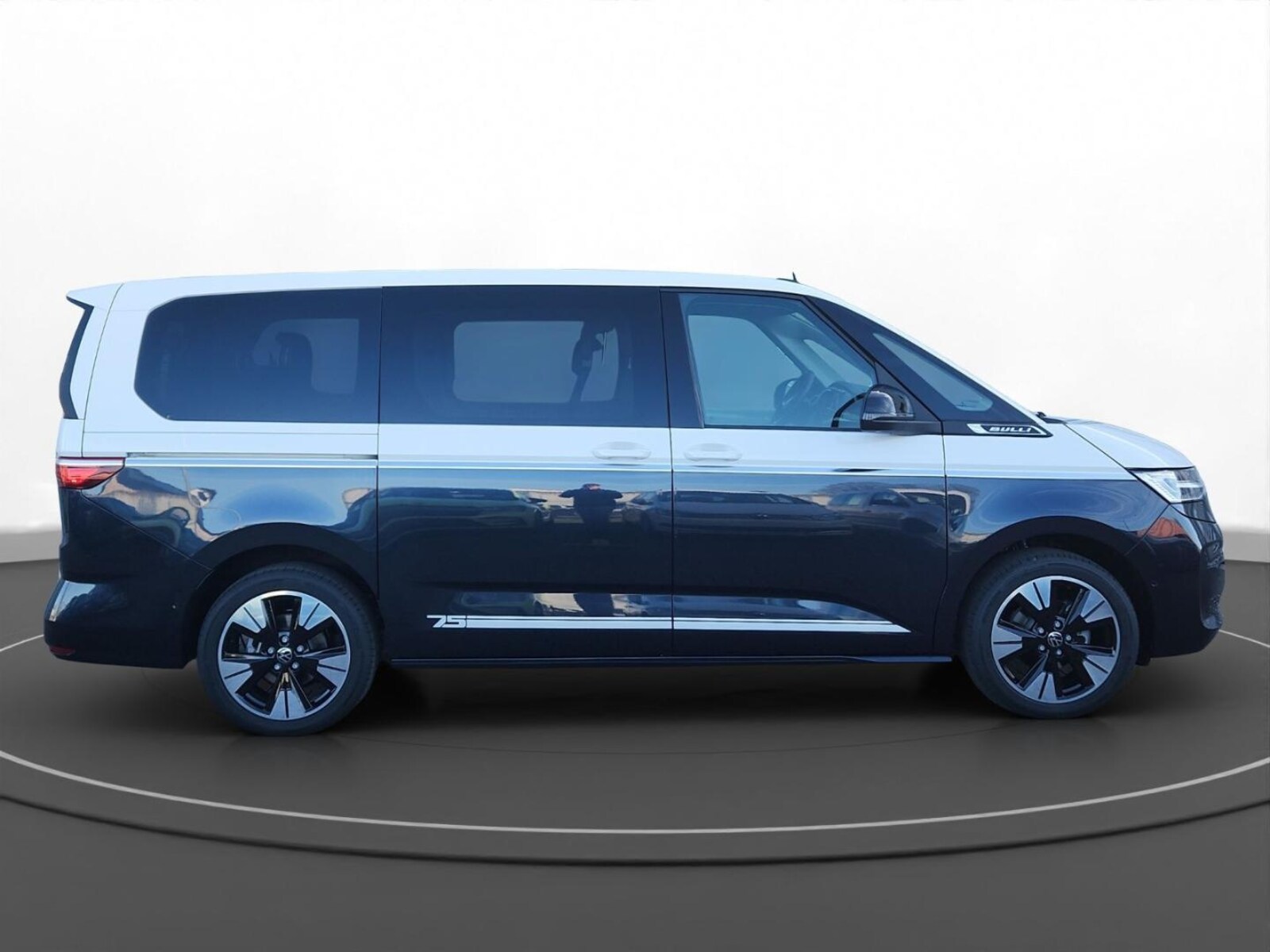 Volkswagen Multivan Langversion – Bild 6