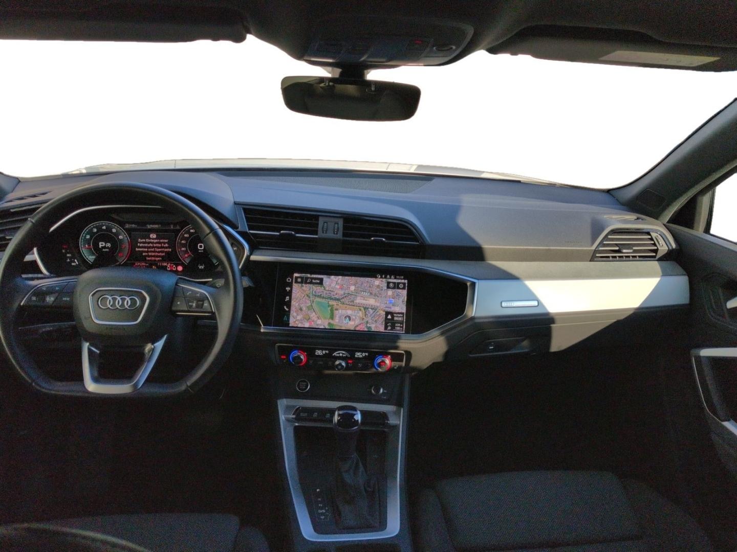 Bild über Audi Q3 Sportback S line 35 TFSI S tronic - für weitere Informationen kontaktieren Sie den Audi Partner