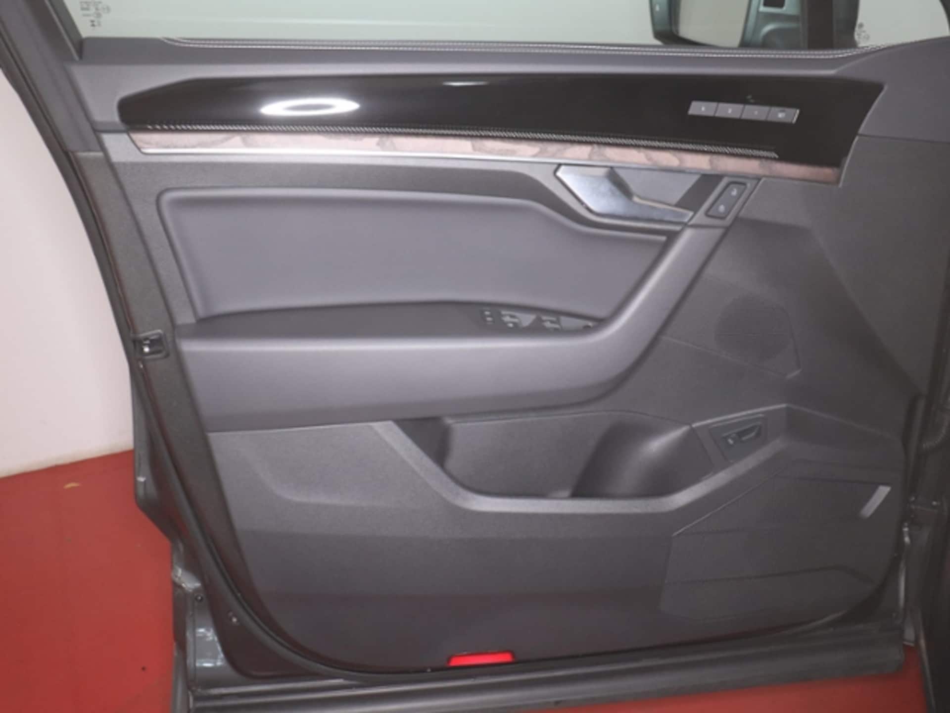 Volkswagen Touareg Elegance