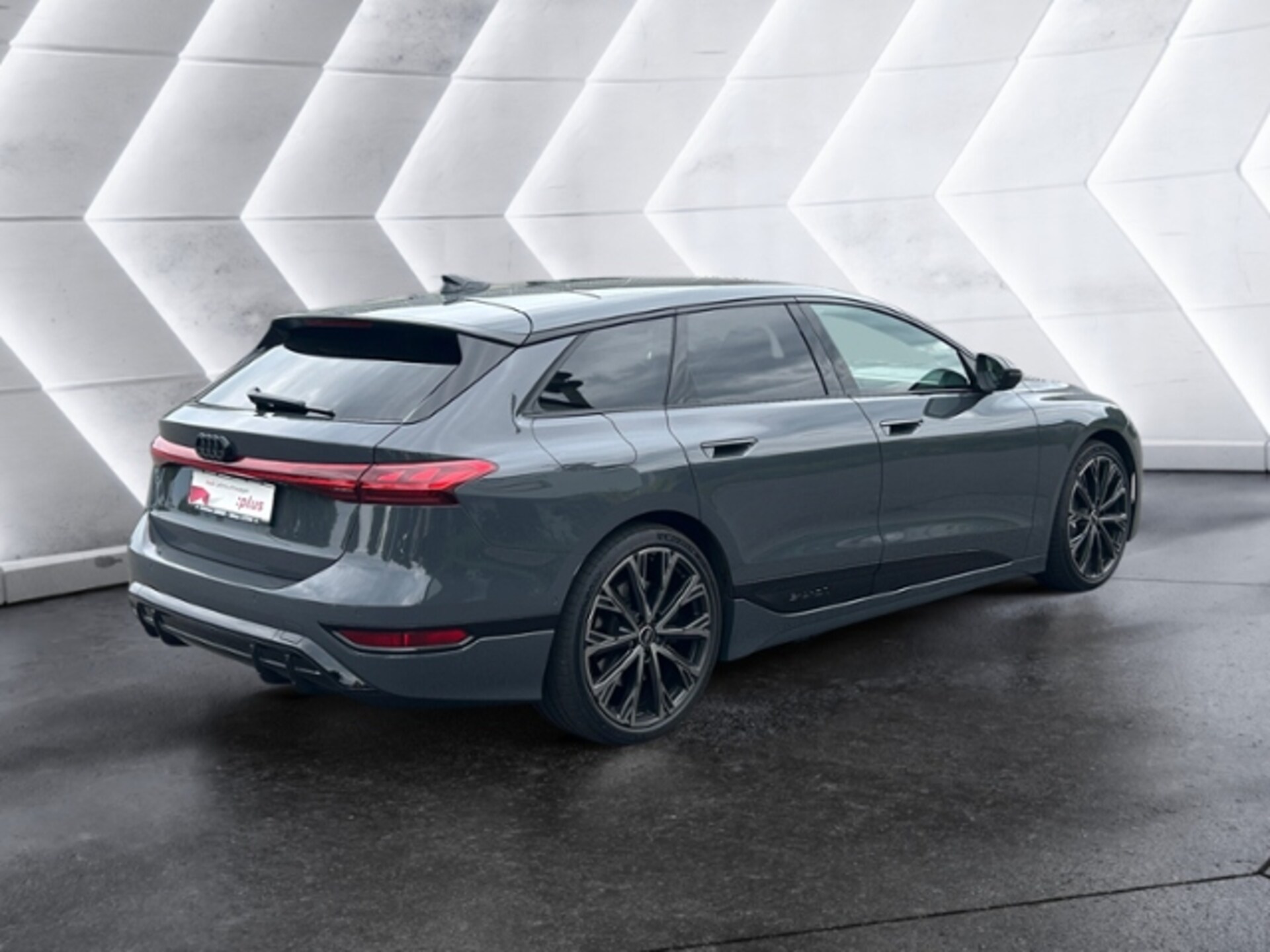 Audi S6 Avant e-tron