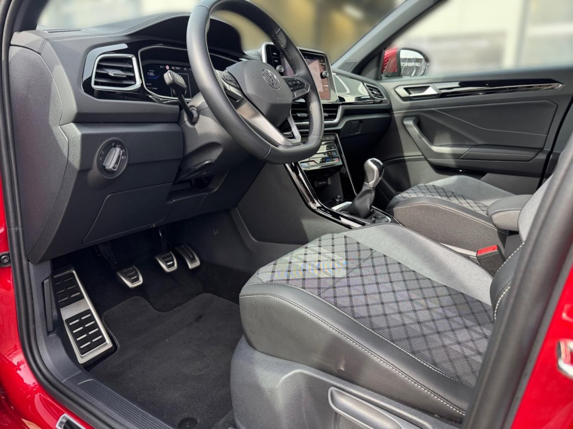 Volkswagen T-Roc R-Line