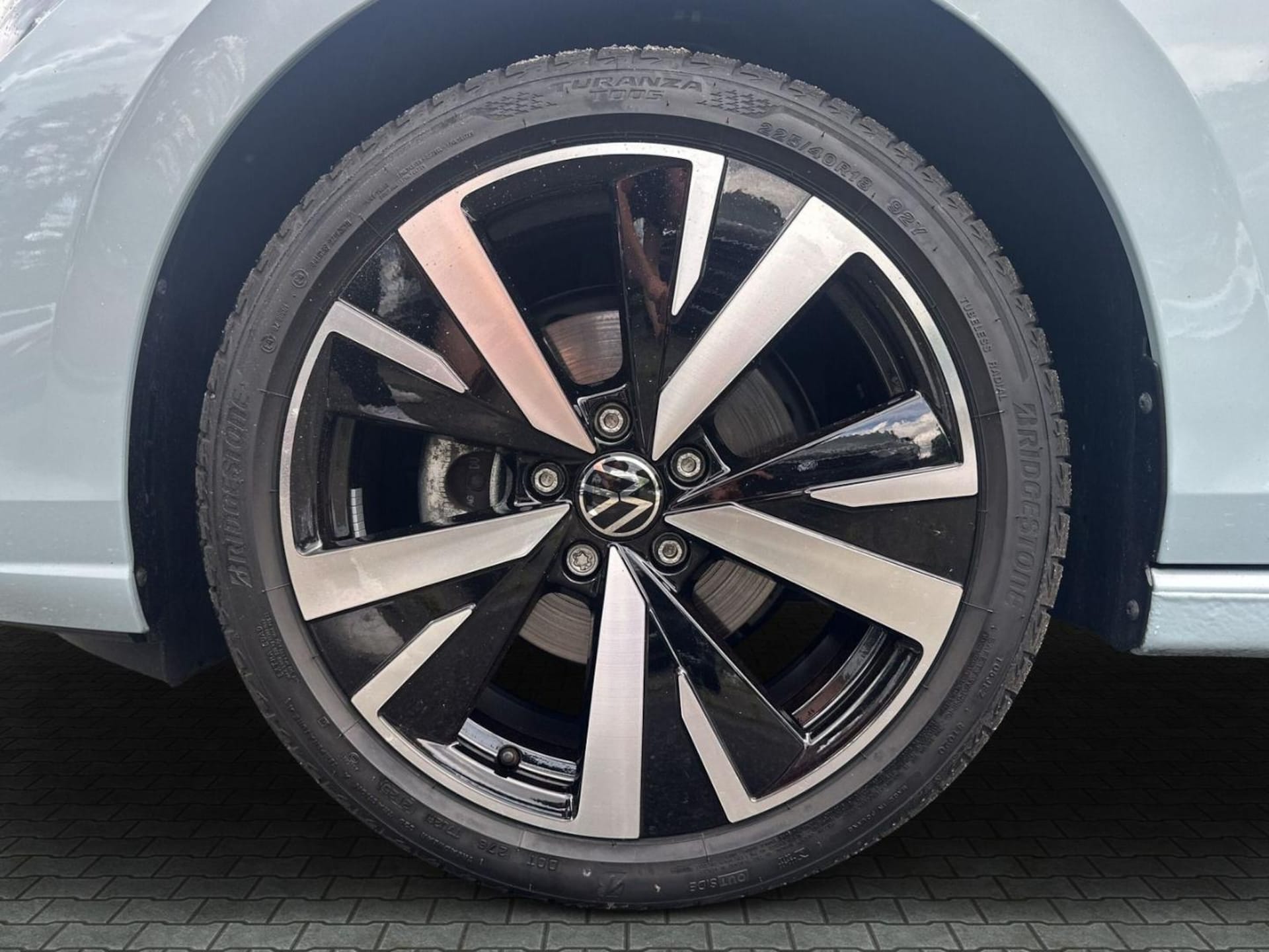 Volkswagen Golf Style
