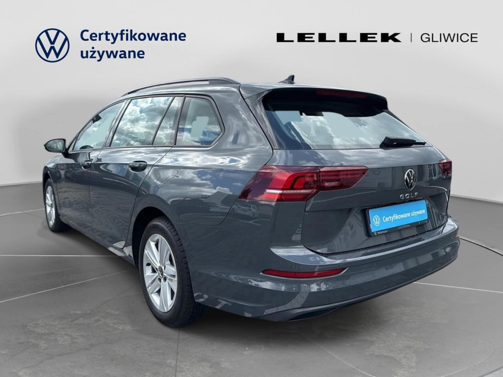 Volkswagen Golf Variant Life