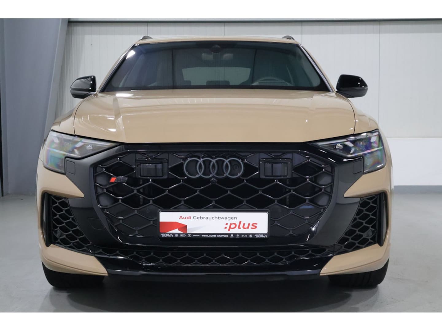 Bild über Audi RS Q8 SUV TFSI quattro 441 kW tiptronic - für weitere Informationen kontaktieren Sie den Audi Partner