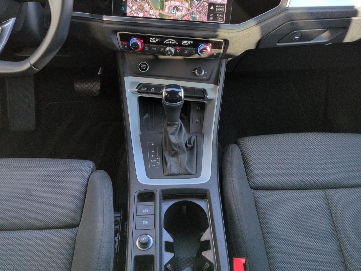 Bild über Audi Q3 Sportback S line 35 TFSI S tronic - für weitere Informationen kontaktieren Sie den Audi Partner