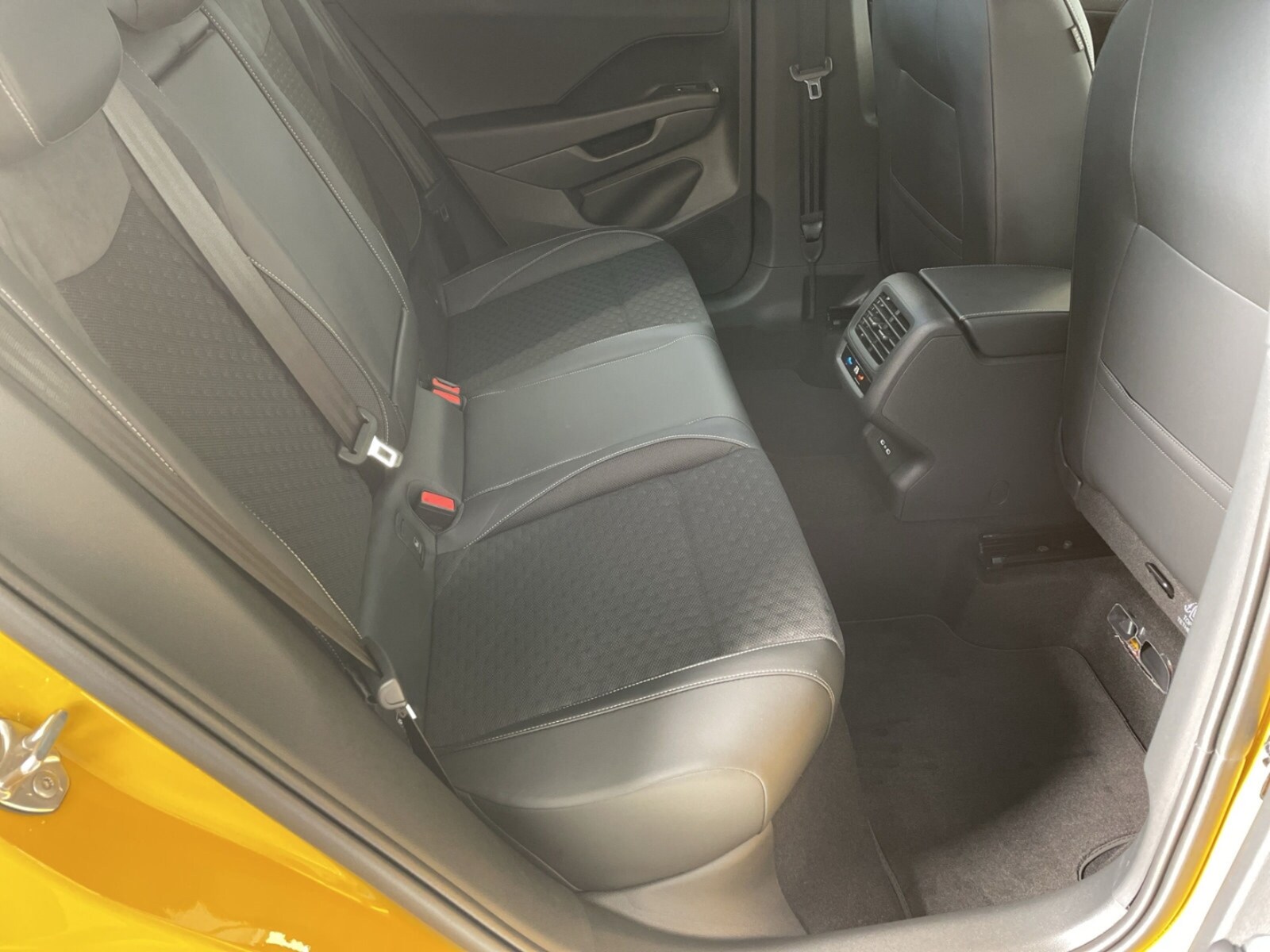 Volkswagen T-Roc – Bild 8