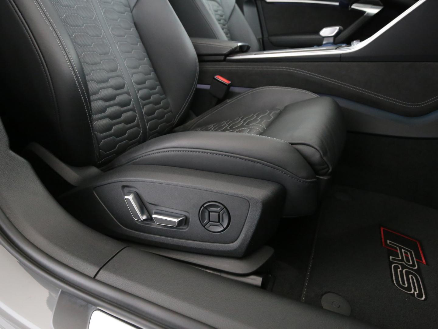 Image about Audi RS 6 Avant TFSI quattro tiptronic