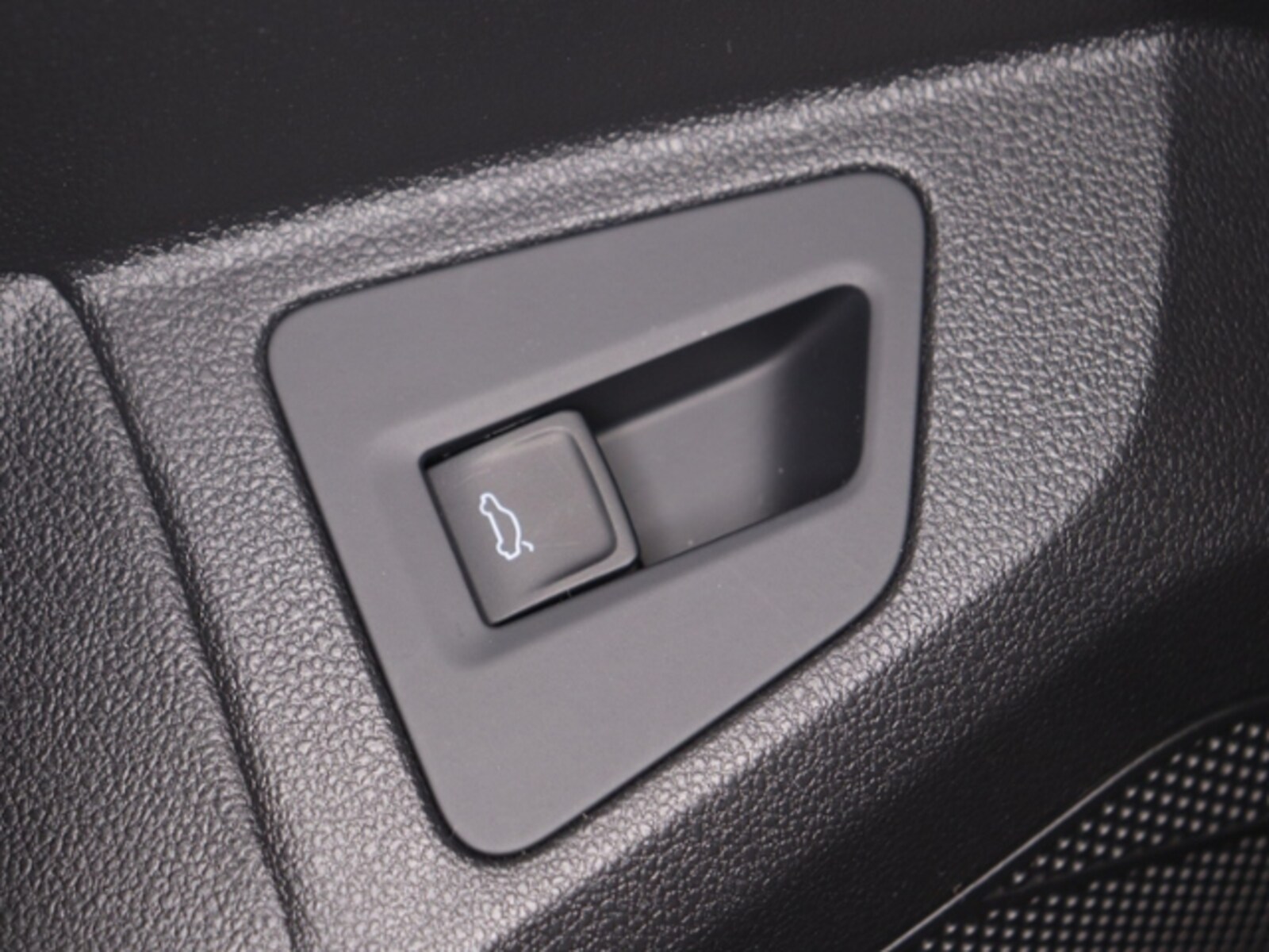 Volkswagen Touareg – Bild 14