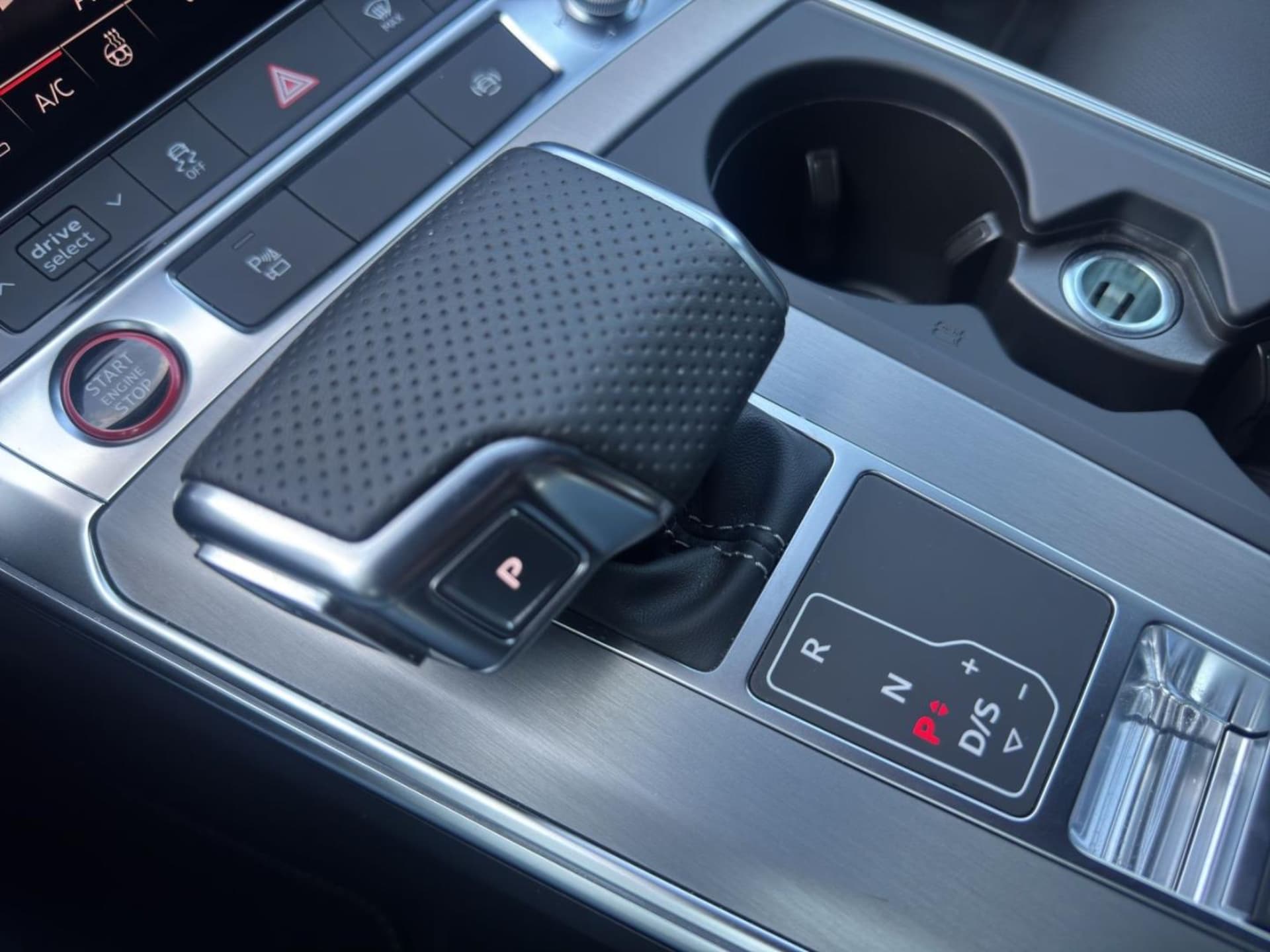 Audi S6 Avant
