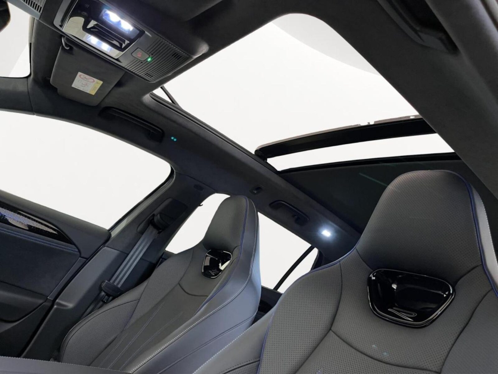 Volkswagen Passat – Bild 12