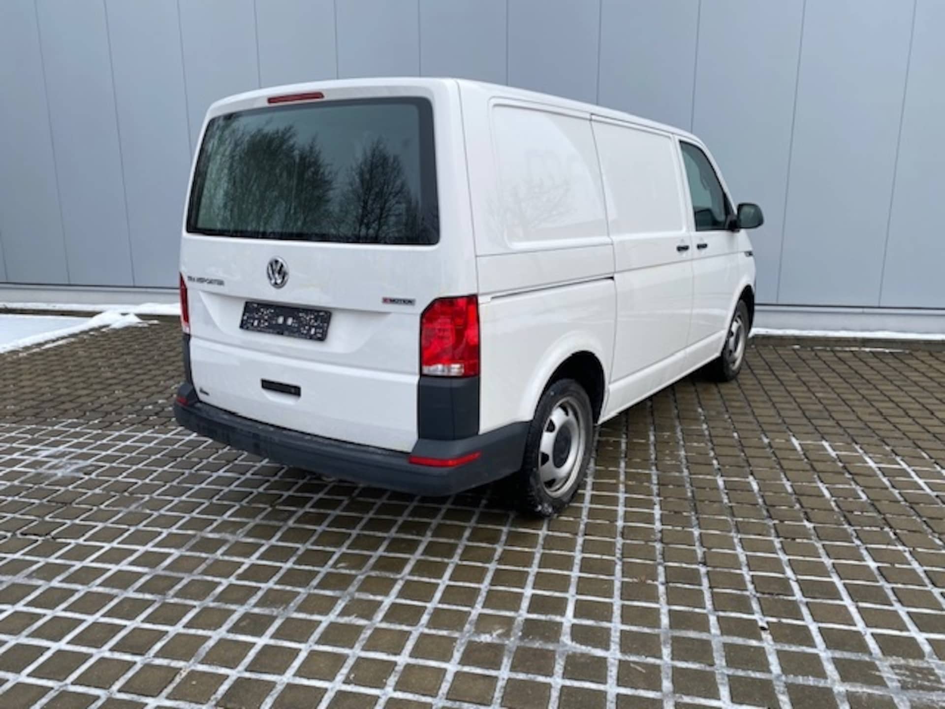 Volkswagen T6.1 Transporter Kasten kurzer Radstand