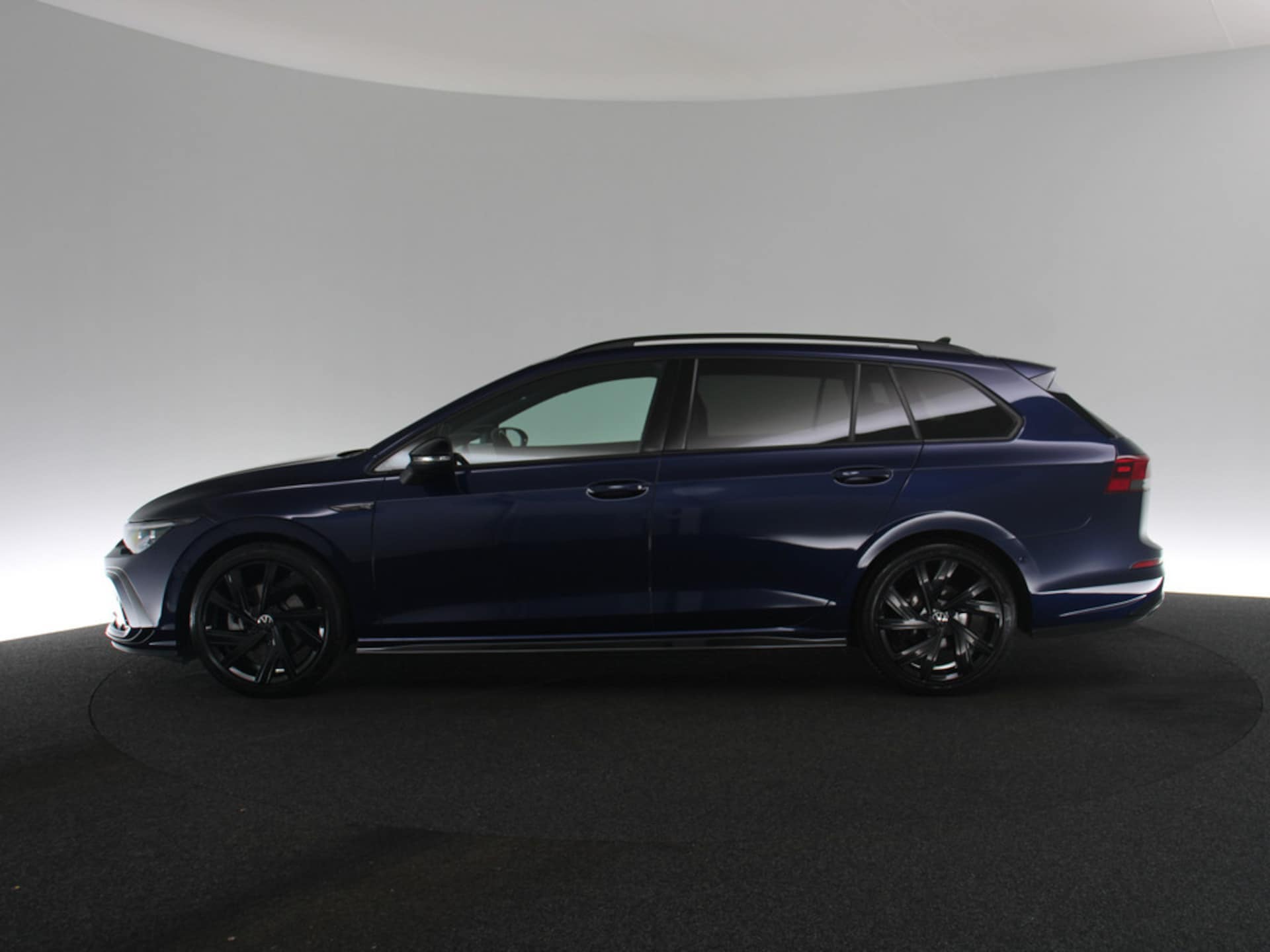 Volkswagen Golf Variant R-Line
