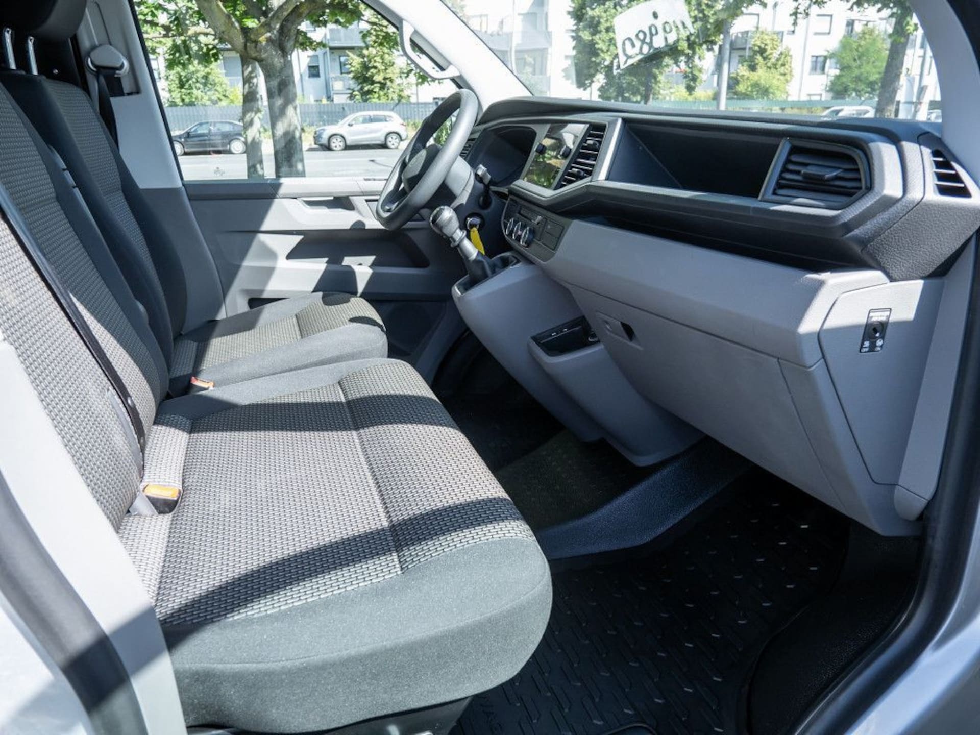 Volkswagen T6.1 Transporter Kasten kurzer Radstand