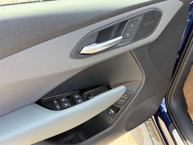 2026 Audi Q3 Base - Photo 23
