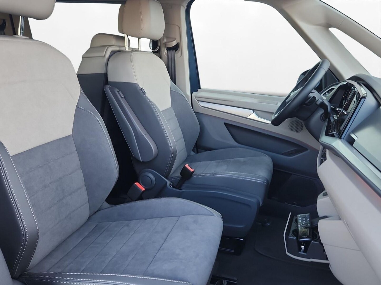 Volkswagen Multivan Langversion – Bild 9
